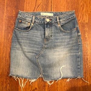 Frayed edge jean skirt